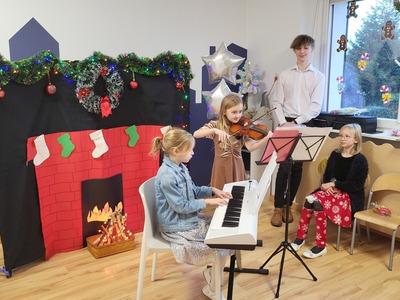 2022/12 Świąteczny koncert Absolwentów