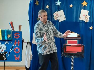 2023/03 Czary z kapelusza - Magik