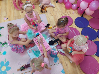 2023/08 Dzień Barbie