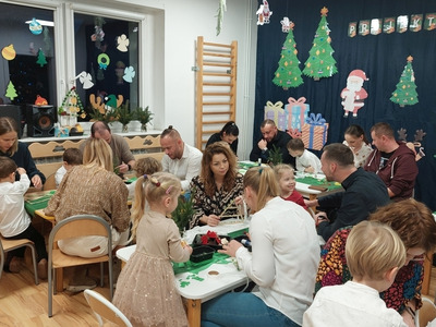 2023/12 Projekt Święta - Papugi