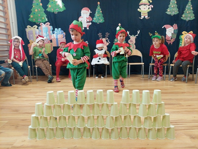 2023/12 Mikołajki na sportowo cz.1