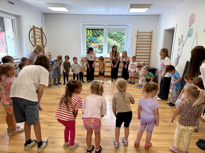 2025/07 Zabawy z Absolwentkami